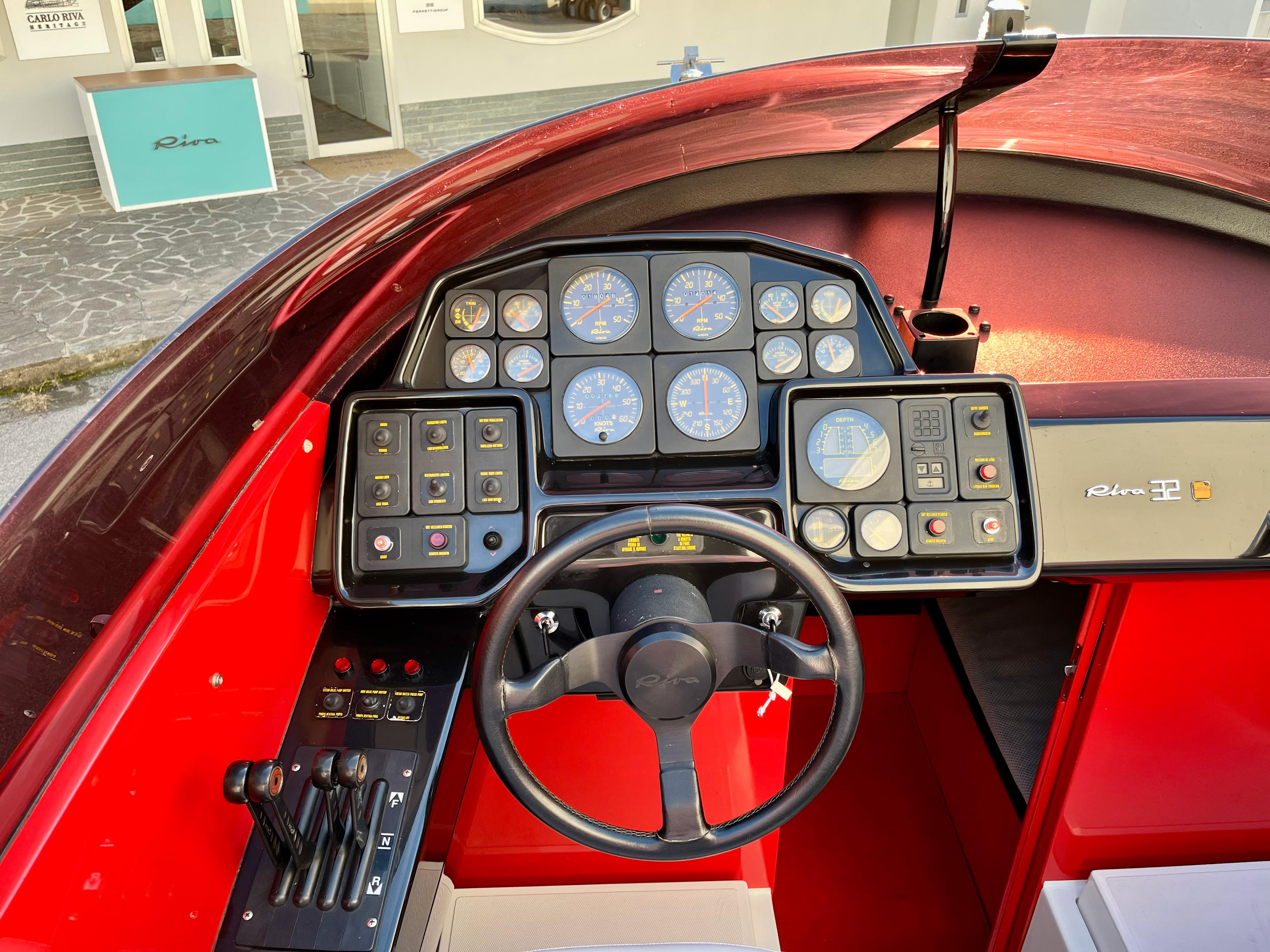 1994 RIVA 32' FERRARI SPECIAL 